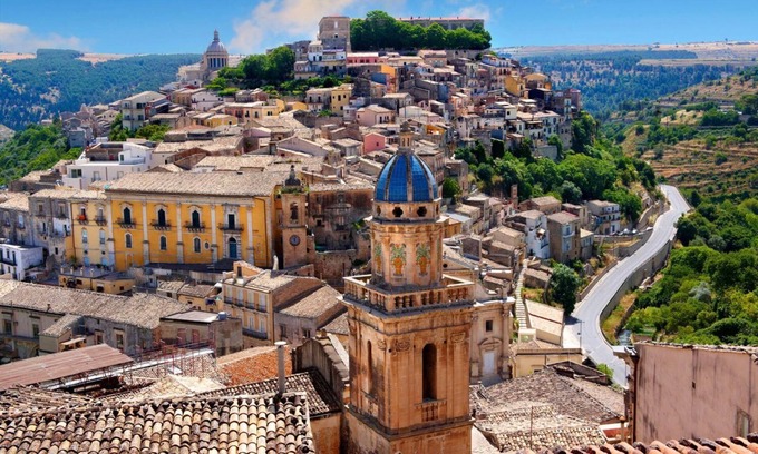 Ragusa Apartamento | Inviting 1-bed Apartment in Ragusa