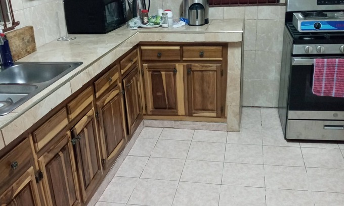 Moore Town Casa | Inviting 2-bed House in Fair Prospect