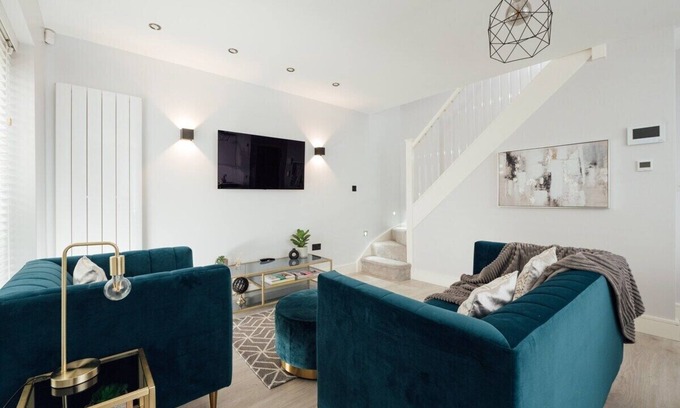 Dorking Apartamento | Inviting 2BR House in Dorking