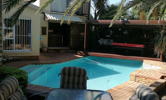 Kempton Park Casa | Inviting 3-Bed House in Kempton Park