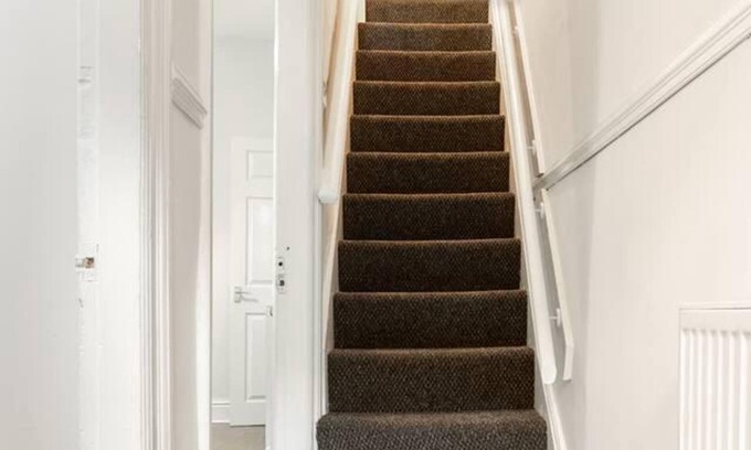 Liverpool Casa | Inviting 3-bedroom Home in Liverpool With Parking