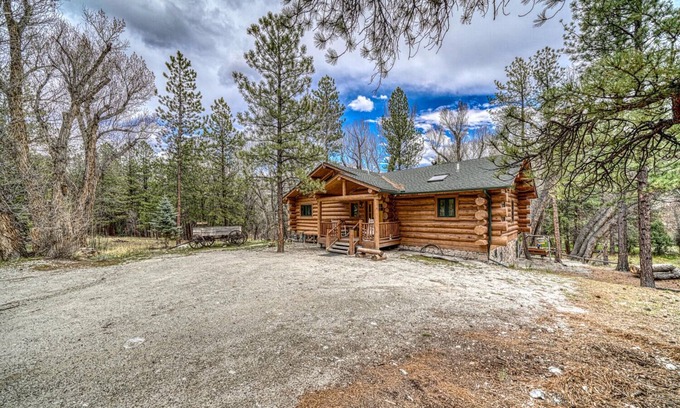 Nathrop Cabina | Inviting and Relaxing-Cliffs and Streams!