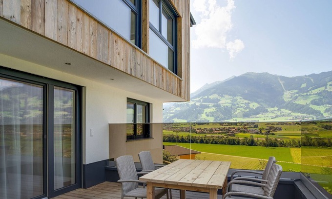 Helfenstein Apartamento | Acogedor apartamento en Hart im Zillertal con aparcamiento