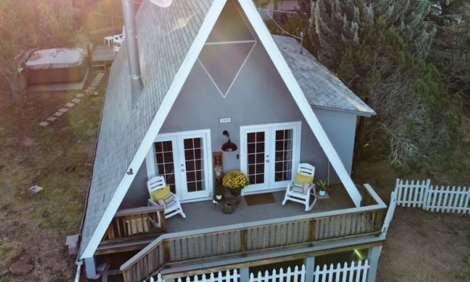 Payson Cabina | Inviting Cabin on a quiet cul-de-sac in Payson.