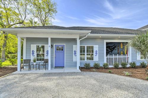 Ocean Isle Beach Casa | Inviting Home Less Than 2 Mi to Ocean Isle Beach Pier