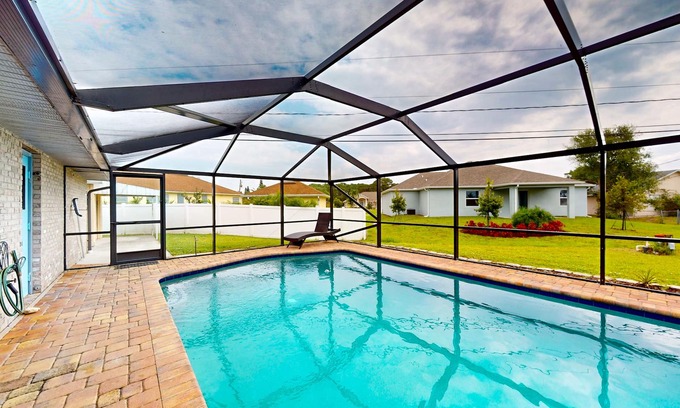 Sebastian Highlands Casa | Inviting home with private pool & large lanai, near beaches