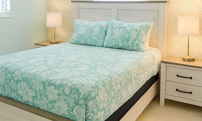 Gulf Harbor Apartamento | Inviting Naples Retreat – 1-Bedroom Apartment with AC