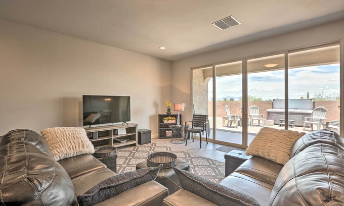 Pima County Casa | Inviting Sahuarita Home < 5 Mi to Lake Park!