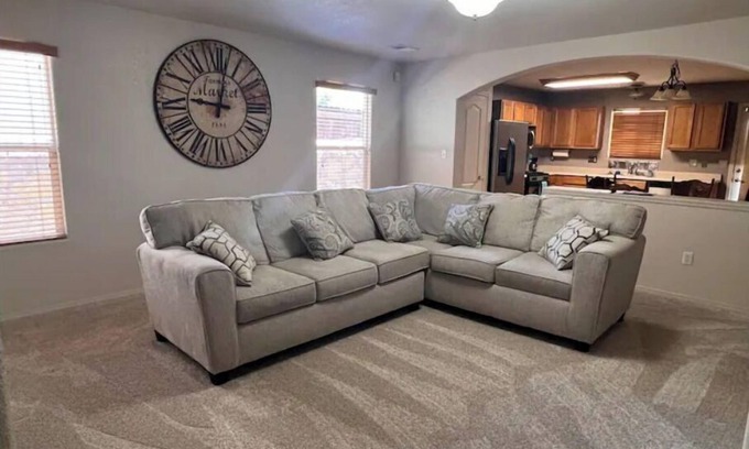 Las Cruces Casa | Invitingly Comfortable- Fireplace, WiFi, Mtn Views