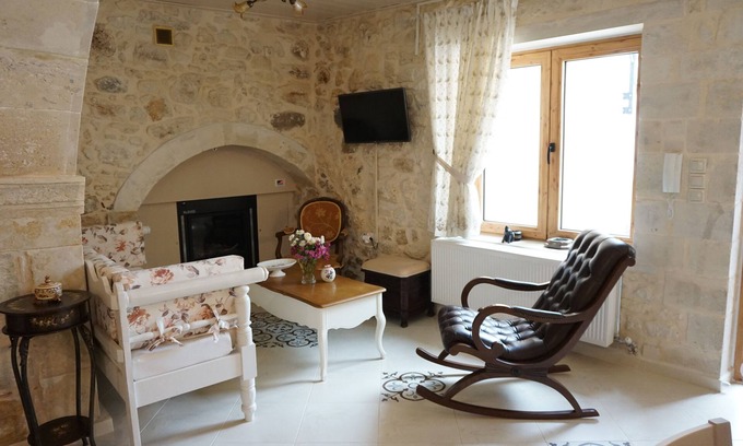 Monopari Casa | Casa Ioanna. ¡Un toque romántico en tus vacaciones!