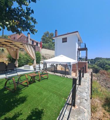 Alonissos Casa | Iordanis house- Traditional House in old Alonnisos
