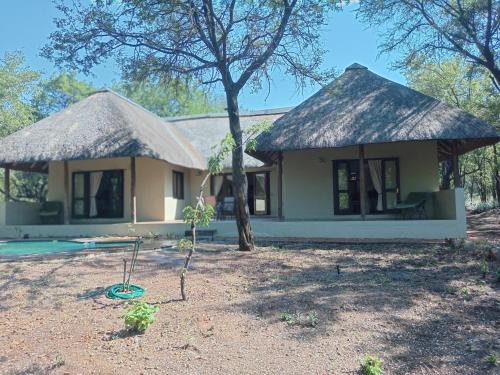 Phalaborwa Cabina | Iphupho Ba-Phalaborwa Estate Bush Lodge