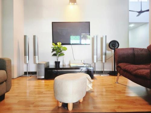 Hulu Kinta Casa | Ipoh Tambun pool villa 5br20pax bbq karaoke mahjong