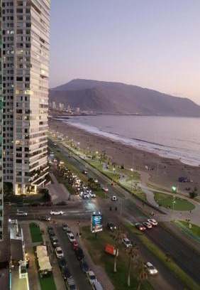 Cavancha Apartamento | Iquique - Departamento ubicado frente a la Playa - Incluye Estacionamiento, Puesta de Sol y Mar - Reserva mínima 2 Noches