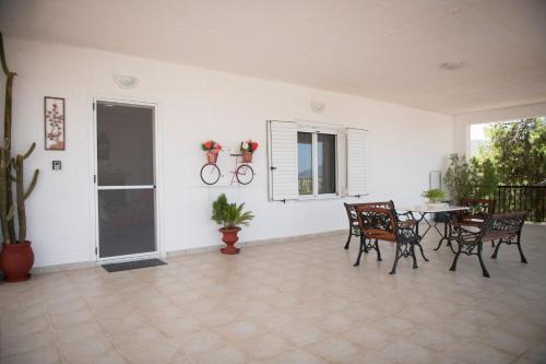 Salamis Casa | Irida Suite
