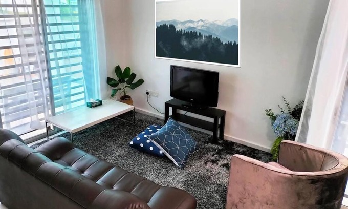 Johor Bahru Casa | IRIS 55 Corner Lot House Malay Only With Wi-Fi