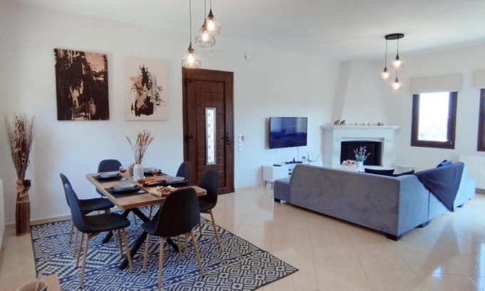 Gerani Apartamento | "IRO HOUSE" 600m from the beach