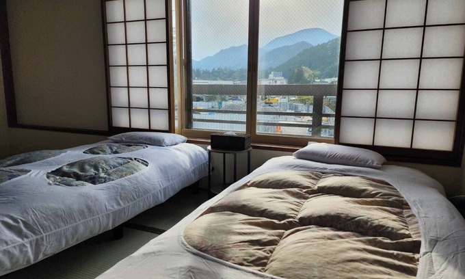 Nikko Casa | IROHA