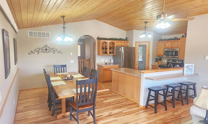 Hill City Casa | Iron Horse Lookout Beautiful Home with Downtown View