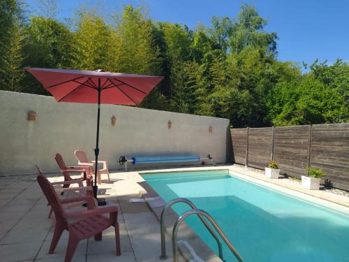 Bellerive-sur-Allier Casa | IRON MAN offer a villa located right on the river