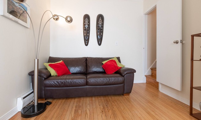 Ironbound District Casa | Ironbound Oasis: Urban Retreat Near NYC