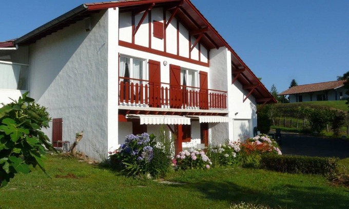 Villefranque Casa | Irrintzina - Villefranque