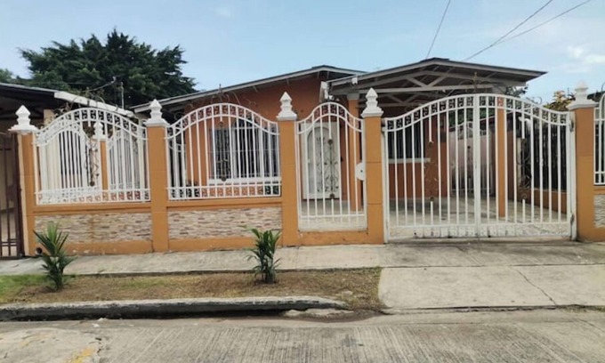 Tocumen Casa | Is a comfortable in a quiet neighborhood Ideal for families and friends