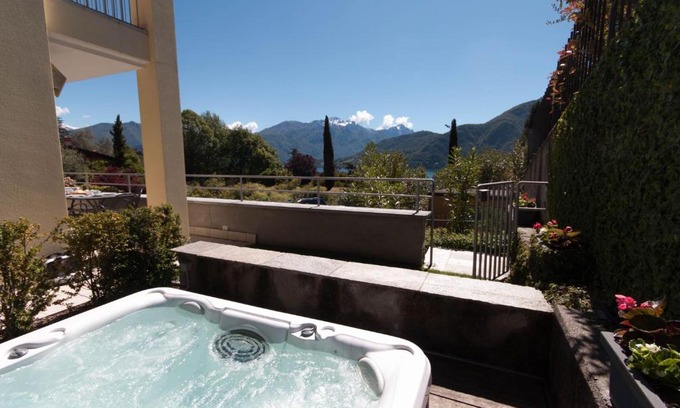Azzano Casa | IsaBellaVista - Mezzegra, Tremezzina by LoveComo