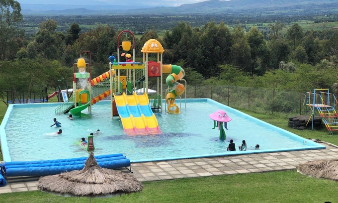 Nakuru County Cabaña | Isalaasha Bush Camp