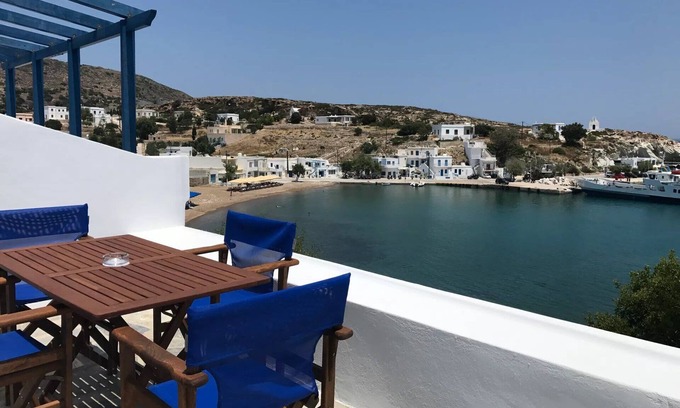 Kimolos Villa | ISholidays Kimolos Psathi Blue Alpha