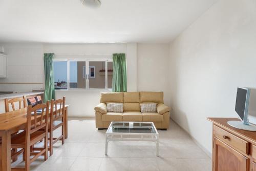 San Isidro Apartamento | Isla 1