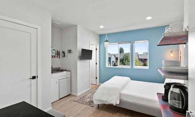 Whittier Heights Casa | Isla's sweet suite - Micro Studio - 91Walkscore