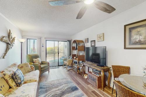 Atlantic Beach Apartamento | Island Beach & Racquet Club B109