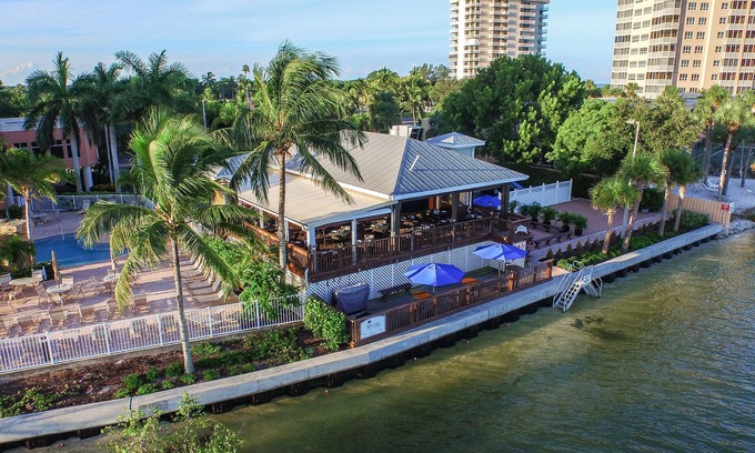 Fort Myers Beach Hotel | Island Bliss Awaits: 4 Elegant Units w/ Pool & Ocean Views
