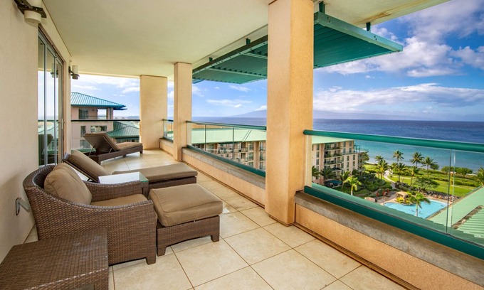 Honokowai Hotel | Island Elegance: Beach Retreat Near Kapalua Airport! Onsite Pool, FREE Parking