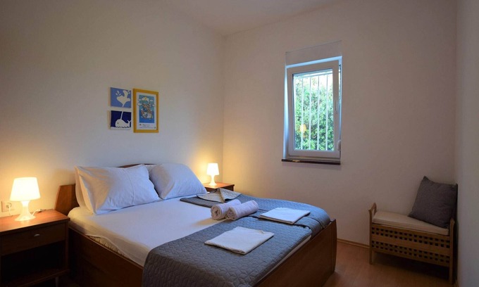 Mandre Casa | Escapada a la isla con piscina