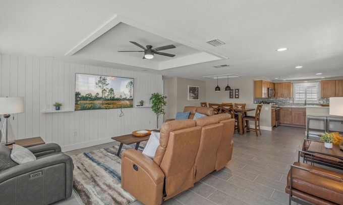 Siesta Key Villa | Island House Beach Resort - Villa 1