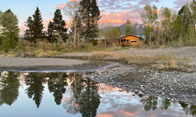 Livingston Casa | Island House on Yellowstone River with beach and fishing out back door: