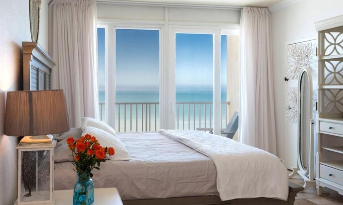 Treasure Island Hotel | Island Inn Beach Resort