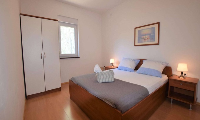 Mandre Casa | Retiro en una isla con piscina