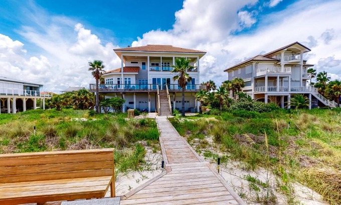 East End Casa | Island Treasure