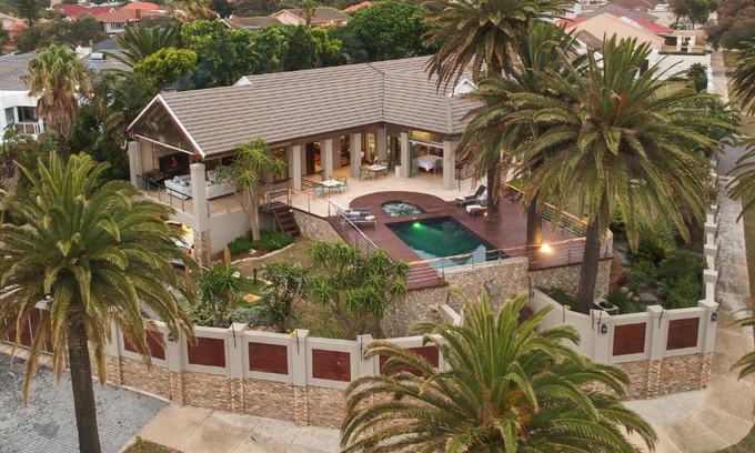 Port Elizabeth Casa | Island Way Villa