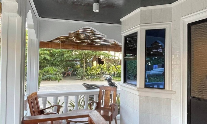 General Luna Casa | Islescape Siargao