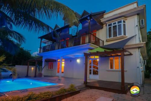 La Gaulette Villa | Isola Bella Luxury Villa