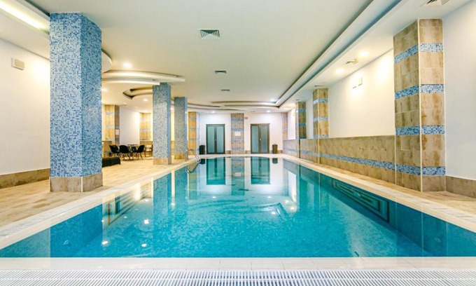 Baku Apartamento | İsr Baku Hotel apartment with a pool