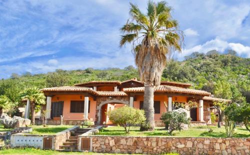 San Teodoro Apartamento | ISS Travel, Panoramic Coda Cavallo Cottages - 10 km from San Teodoro