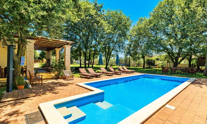 Liznjan Villa | Istria villa de lujo - 300m2, jardín 2000m, parque infantil, piscina de 40m2, WiFi