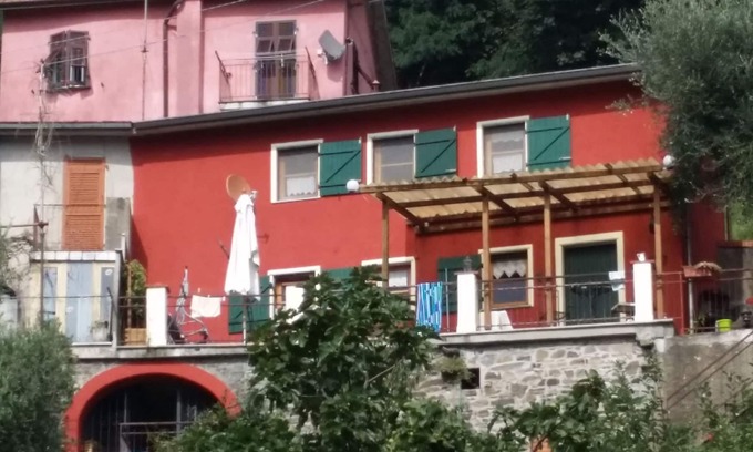 Calice al Cornoviglio Casa | Hermosa casa de vacaciones con vistas al mar en el sur de Liguria