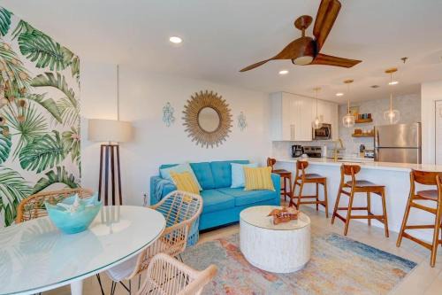 Tavernier Casa | It's Tiki Time in the Keys Ocean Pointe 1413