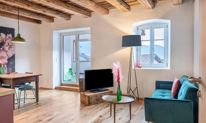 Tramin Apartamento | Apartamento "Eichhof Thymian" con terraza cubierta privada, jardín compartido y Wi-Fi